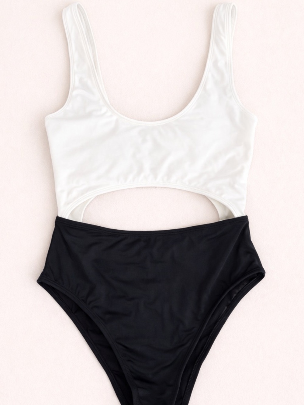 Kendall & Kylie Black and White Cutout One Piece Swimsuit Size Small